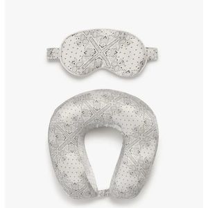 New with case! Calpak Neck Pillow and Eye Mask in Clear Carrying Case